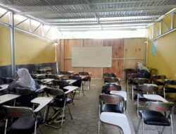 Miris, Siswa SMAN 7 Sigi Belajar Diruang Kelas Darurat