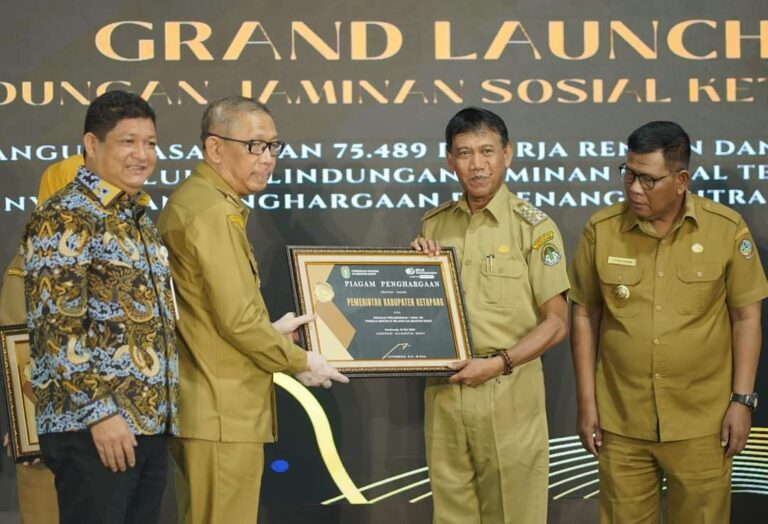 Mantap!!! Ketapang Juara Satu Paritrana Award 2022 se Kalbar