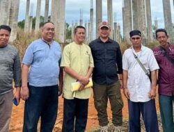 Sekda Alex Tinjau Progres Pembangunan Masjid Sultan Zainudin Sandai