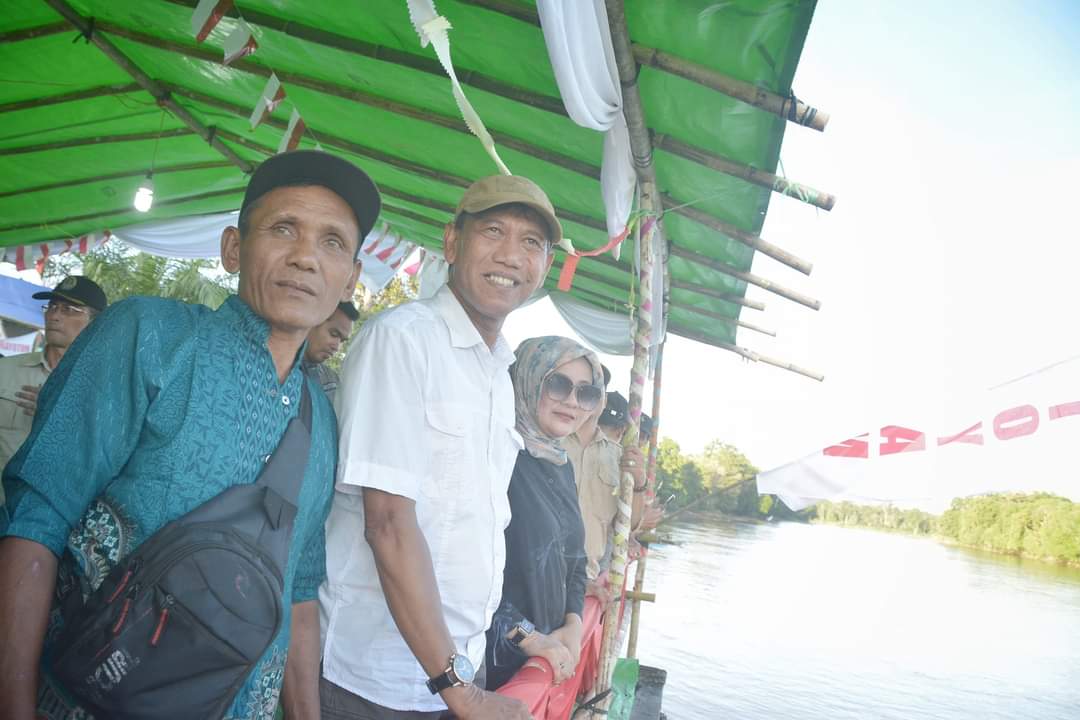 Wabup Farhan pada saat membuka acara lomba kato seri 2 di sandai