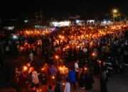 Ribuan Masyarakat Ketapang Mengikuti Pawai Obor Tahun Baru Islam 1445 H