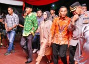 Wabup Farhan, Hadiri Malam Taaruf dan Karnaval Keriang Bandong Di Sanggau
