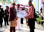 PT. KAL Raih Penghargaan Dari Gubernur Kalbar Sebagai Perusahaan Berkomitmen Baik