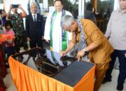 Bupati Ketapang Resmikan Gedung Gereja GBIP Tumbang Titi
