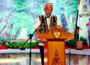 Bupati Martin Rantan Resmi Menutup Pentas Seni Budaya Dayak Ketapang