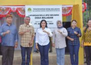 Bupati Ketapang Resmikan Lapangan Bola Upui Sekawak Belaban Marau