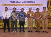 Asisten III Lepas Mahasiswa PKL Kerjasama Politeknik dan Pemkab Ketapang
