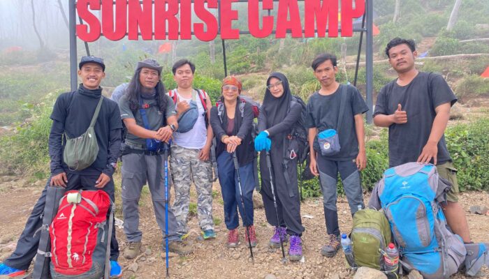 Perjalanan Menuju Gunung Sindoro 3153 mdpl