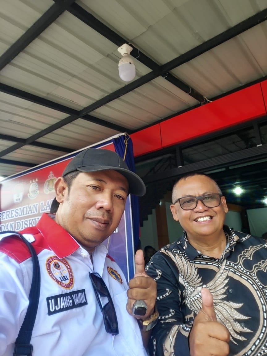 keteranagan poto : Ujang Yandi Wakil Ketua Laki Ketapang, Bersama Ketua Umum Burhanudin Abdullah