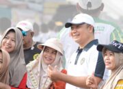 Bupati Ketapang Lepas dan Ikuti Jalan Sehat Harlah ke-20 Pondok Pesantren Mamba’ul Khairat