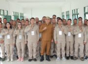 Bupati Alex Pimpin Apel Pembukaan dan Berikan Pembekalan Retret Kepala Desa