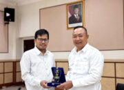 Bupati Alex Usulkan Pembangunan Listrik 47 Desa Kepada ESDM