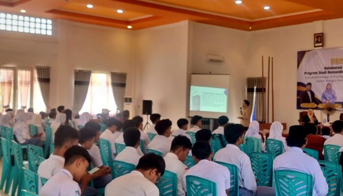 Peringati HPN 2026, AJK Bersama STAI Al-Haudl Ketapang Gelar Workshop Jurnalistik untuk Mahasiswa dan Pelajar