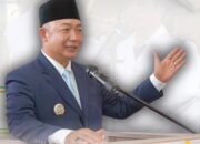 Bupati Alex Lantik Kades PAW, Tekankan Sinergitas Kades dan BPD