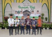 Sekda Ketapang Antar Keberangkataan Jemaah Haji Dari Pontianak ke Batam
